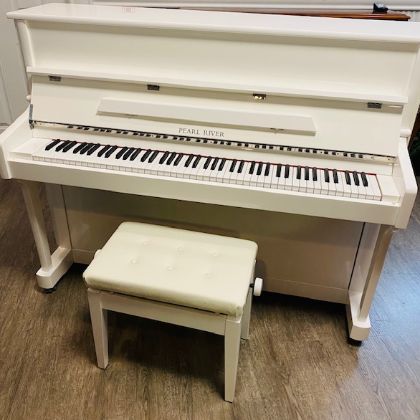 /pianos/pre-owned-pianos/used-upright-pianos/Pearl-River-47”-Studio-upright-piano