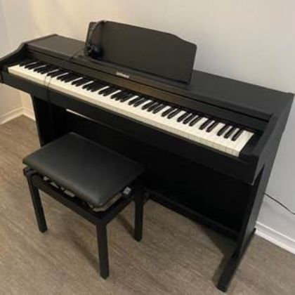 /pianos/pre-owned-pianos/used-digital-pianos/Roland-RP102-DIGITAL-PIANO-