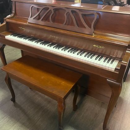 /pianos/pre-owned-pianos/used-upright-pianos/Kawai-decorator-console-piano