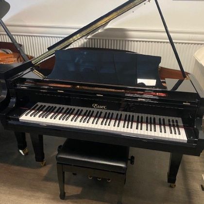 /pianos/pre-owned-pianos/used-grand-pianos/Steinway-designed-Essex-5’8-grand-piano