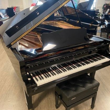 /pianos/pre-owned-pianos/used-grand-pianos/Young-Chang-6’10-Grand-Piano