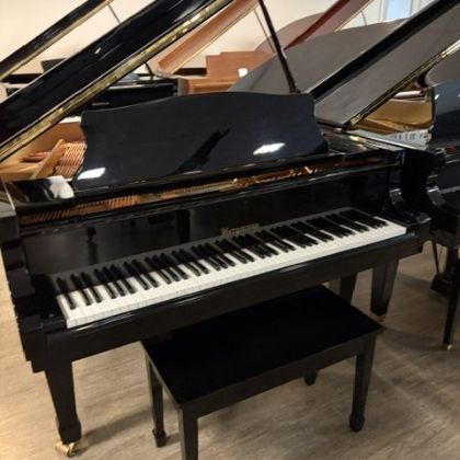 /pianos/pre-owned-pianos/used-grand-pianos/Bergman-4’11-baby-grand-piano