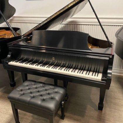 /pianos/pre-owned-pianos/used-grand-pianos/Steinway-and-Sons-American-handmade-factory-rebuilt-Model-S-5’1-baby-grand-piano