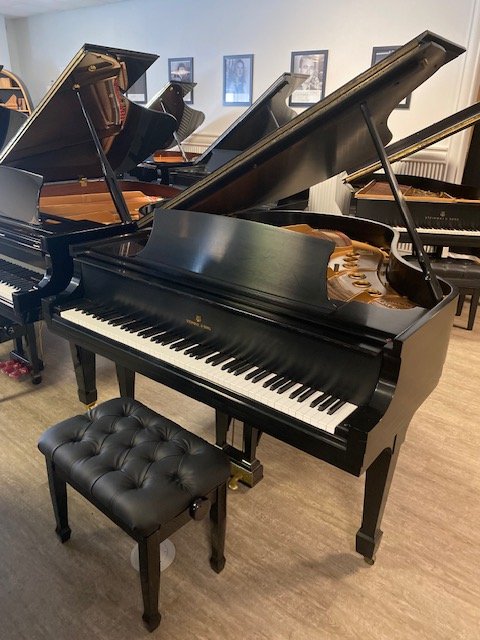 Steinway and Sons Model M 5’7 grand piano