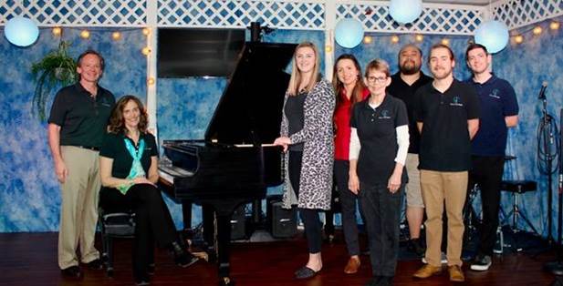 'Minds On Music' Music School Designated As Florida's First Steinway Select Studio