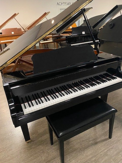 Yamaha GB1 5’ baby grand piano