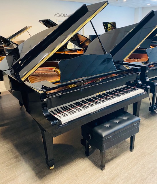 “Like New” Yamaha G3 6’1 Grand Piano