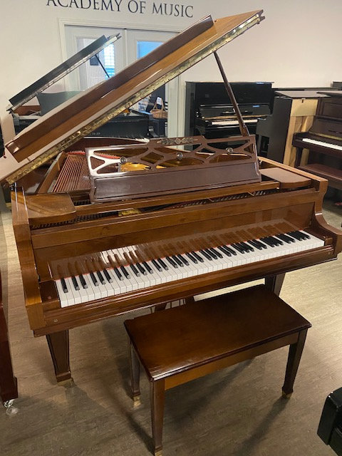 Young Chang 5’7 grand piano