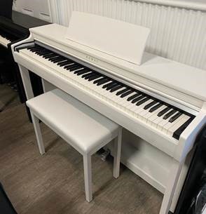 SEILER GERMAN HANDMADE 5’11 GRAND PIANO