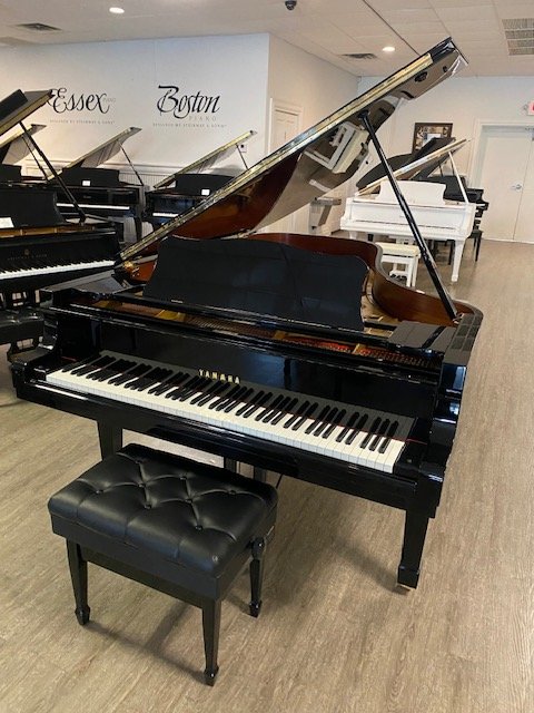 Like new Yamaha C7 7’4 Performance Grand Piano