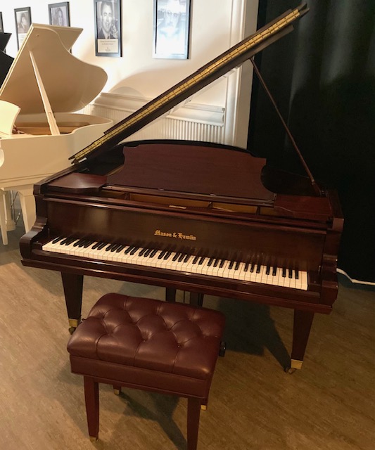 Mason Hamlin American handmade rebuilt 6’2 grand piano