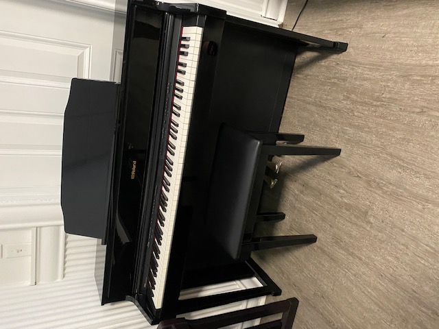 Kawai CN27 digital piano