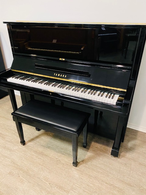 Yamaha U3S Upright Piano