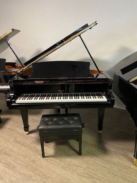 Weber 5’ baby grand piano