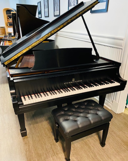 Steinway and Sons American handmade Model S 5’1 grand piano 